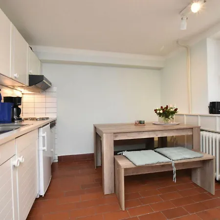 Modern Holiday In Near Baltic Sea With Sauna Vakantiehuis